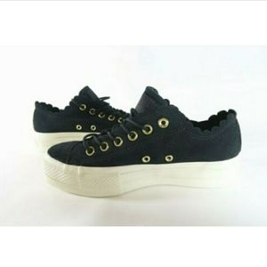 CONVERSE ALL STAR FRILL THRILLS SCALLOP PLATFORM